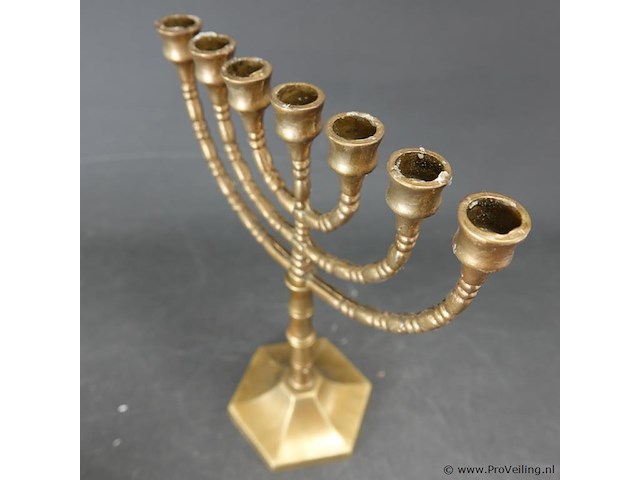 Bronzen menora - afbeelding 4 van  5