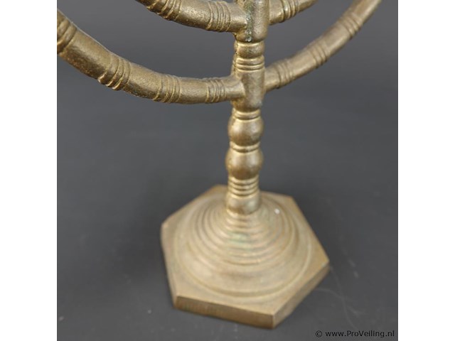 Bronzen menora - afbeelding 4 van  5
