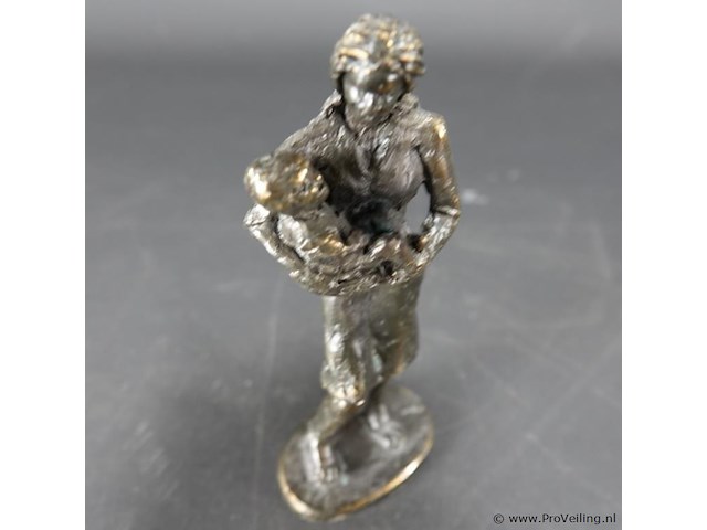 Bronzen moeder met kind - afbeelding 4 van  5