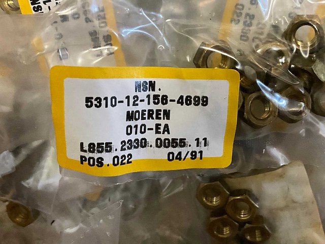 Bronzen moeren - afbeelding 3 van  4