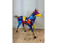 Bronzen paard 145 cm breed