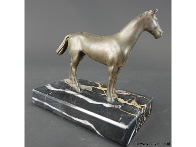 Bronzen paard - afbeelding 4 van  5