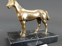 Bronzen paard - afbeelding 1 van  5
