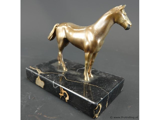 Bronzen paard - afbeelding 4 van  5