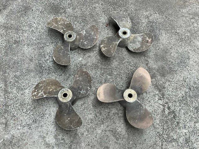Bronzen propellors (4x) - afbeelding 2 van  5
