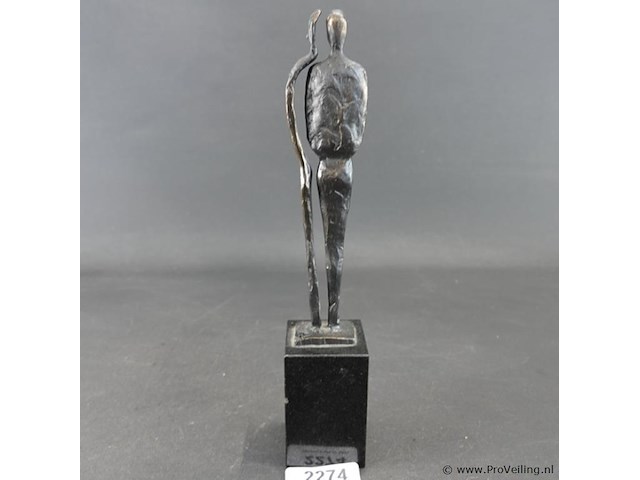Bronzen sculptuur corry ammerlaan - afbeelding 1 van  4