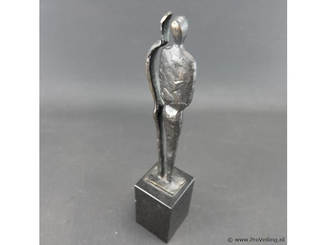 Bronzen sculptuur corry ammerlaan - afbeelding 2 van  4
