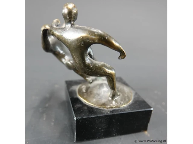 Bronzen sculptuur gesigneerd corry ammerlaan-van niekerk - afbeelding 3 van  5