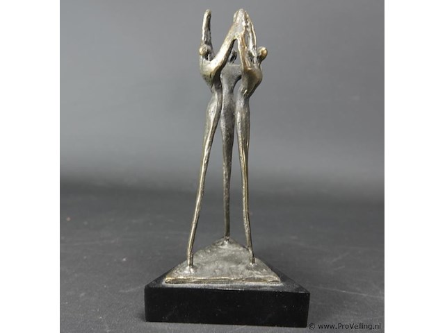 Bronzen sculptuur op stenen basement - afbeelding 2 van  5