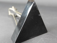 Bronzen sculptuur op stenen basement - afbeelding 5 van  5