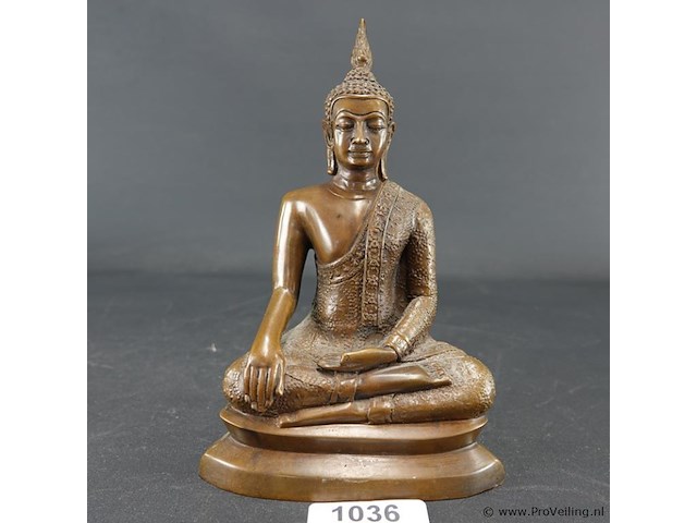 Bronzen thaise boeddha in de bhumisparsha mudra-houding - afbeelding 1 van  5