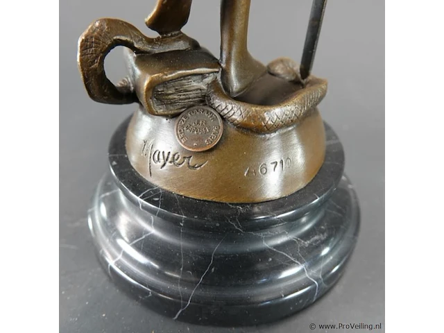 Bronzen vrouwe justitia - afbeelding 4 van  5