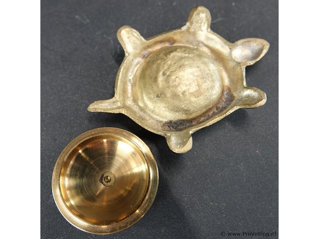 Bronzen/koperen schildpad als dekseldoos - afbeelding 5 van  5