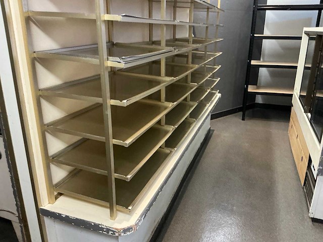 Brood / gebak wandstelling (3x) - afbeelding 7 van  7