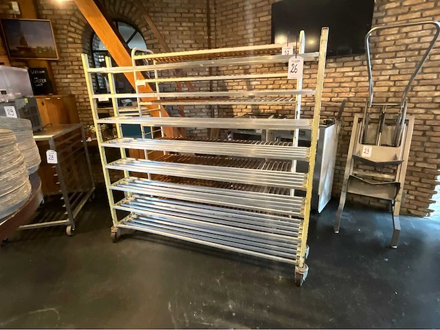 Brood verkoelwagen - afbeelding 2 van  4
