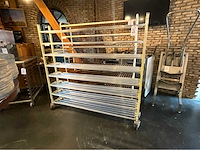 Brood verkoelwagen - afbeelding 2 van  4