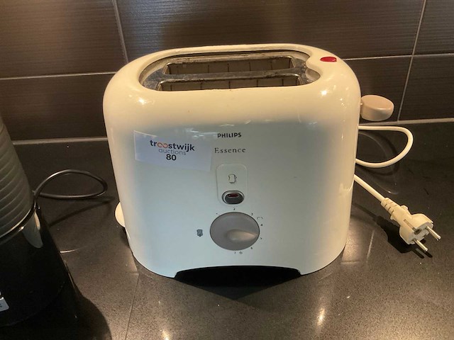 Broodrooster, koffiezetapparaat en melkschuimer - afbeelding 2 van  4