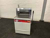 Broodsnijmachine - afbeelding 3 van  10