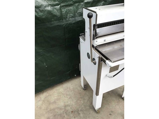 Broodsnijmachine - afbeelding 4 van  5