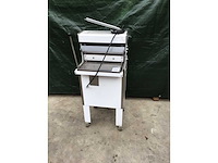 Broodsnijmachine - afbeelding 1 van  2