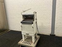 Broodsnijmachine - afbeelding 5 van  9