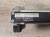 Brooks instruments - 1350 flowmeter - afbeelding 2 van  2