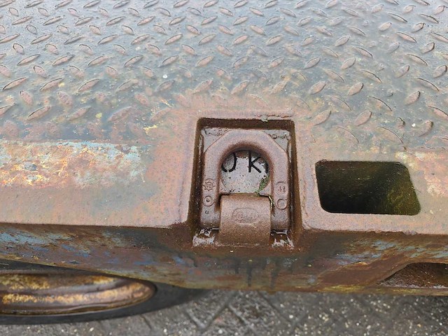 Broshuis - 1998 - 33h5 s - oplegger - afbeelding 2 van  22