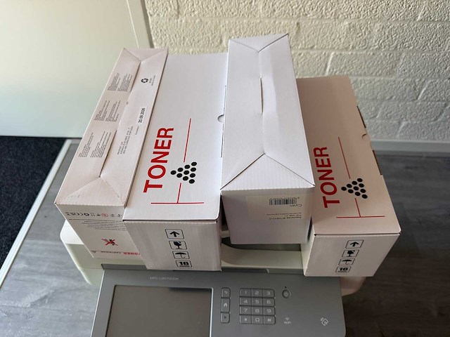 Brother - mfc-l9570cdw - laserprinter - afbeelding 4 van  4