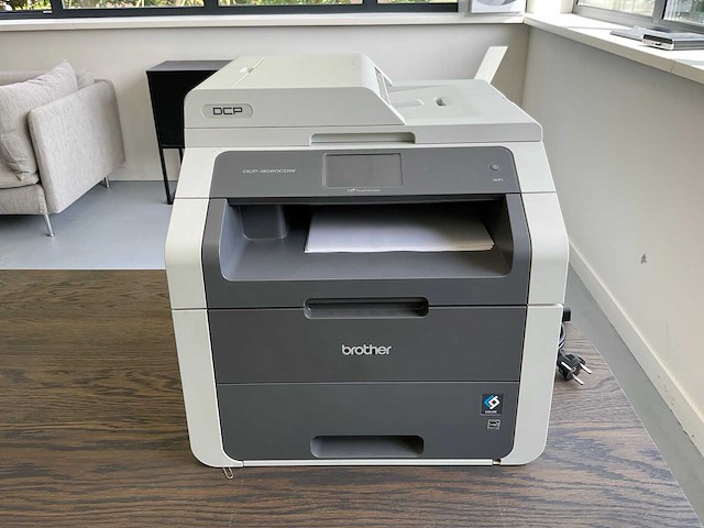 Brother dcp-9020cdw all-in-one printer - afbeelding 1 van  5