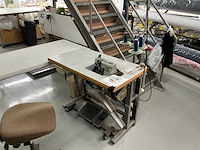 Brother ef4-b531 lockmachine - afbeelding 1 van  9