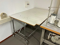 Brother ef4-n11 naaimachine / werkstation - afbeelding 3 van  10
