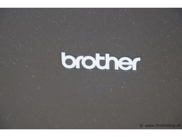 Brother kleur laserprinter hl-l8250cdn incl. toner cartridges - afbeelding 2 van  5