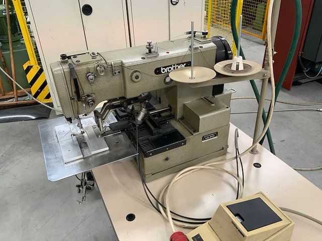 Brother lj3-b495 sierstikmachine - afbeelding 2 van  5