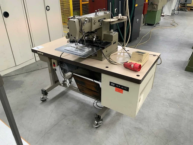 Brother lj3-b495 sierstikmachine - afbeelding 1 van  5