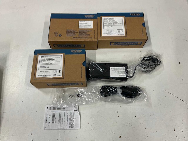 Brother pa-ad-600a eu (3x) - afbeelding 1 van  2