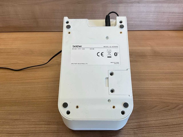 Brother ql-820nwb labelprinter - afbeelding 4 van  6