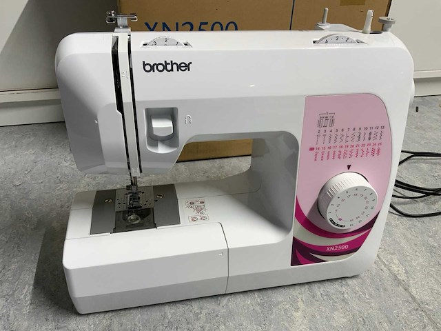 Brother xn2500 naaimachine - afbeelding 3 van  5