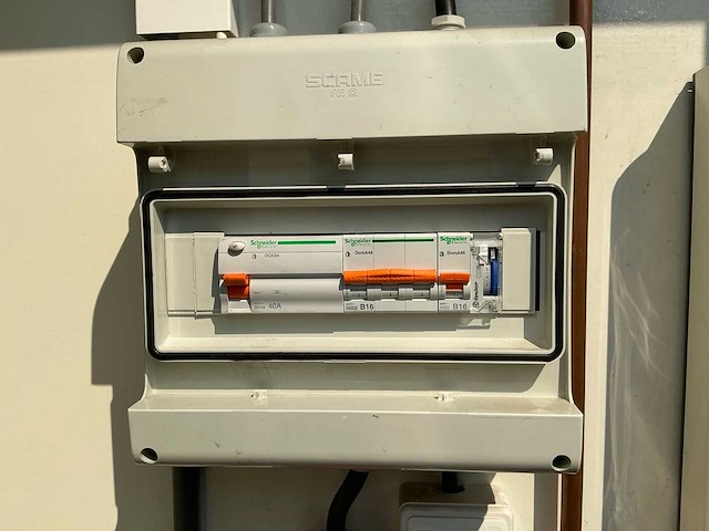 Brouwer - 380v mobiele nooddouchecabine - sanitairunit - afbeelding 12 van  54