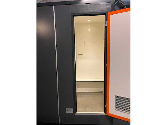 Brouwer - 380v mobiele nooddouchecabine - sanitairunit - afbeelding 31 van  54