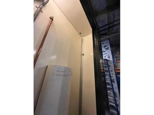 Brouwer - 380v mobiele nooddouchecabine - sanitairunit - afbeelding 32 van  54