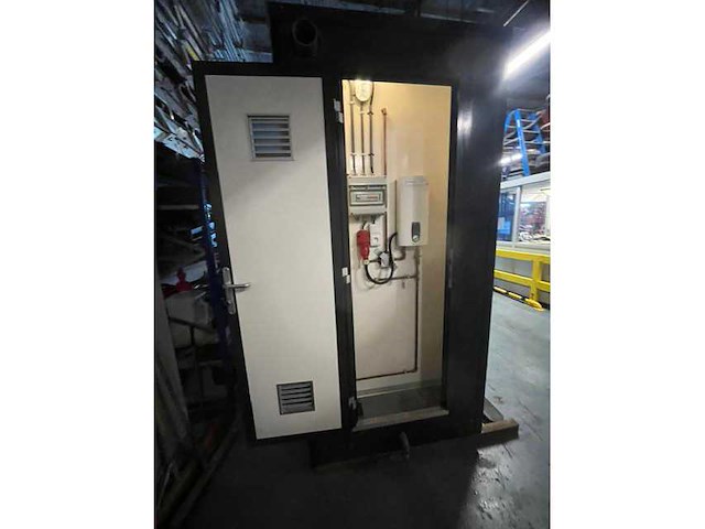 Brouwer - 380v mobiele nooddouchecabine - sanitairunit - afbeelding 36 van  54