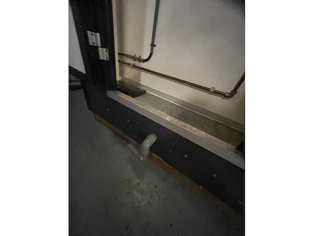 Brouwer - 380v mobiele nooddouchecabine - sanitairunit - afbeelding 46 van  54