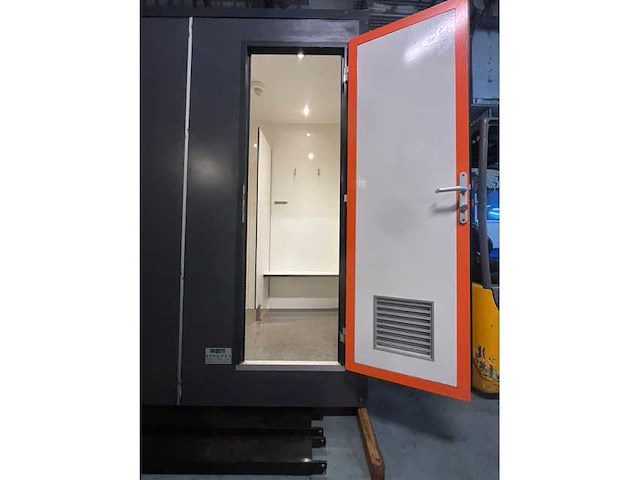 Brouwer - 380v mobiele nooddouchecabine - sanitairunit - afbeelding 53 van  54