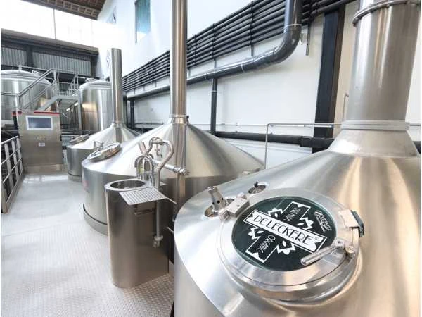 Brouwinstallatie, procesmachines, vullijnen en verpakkingsmachine uit de nederlandse brouwerijindustrie