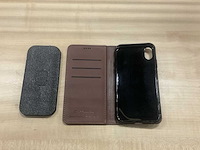Brown cover iphone x telefoonhoesje (550x) - afbeelding 4 van  6