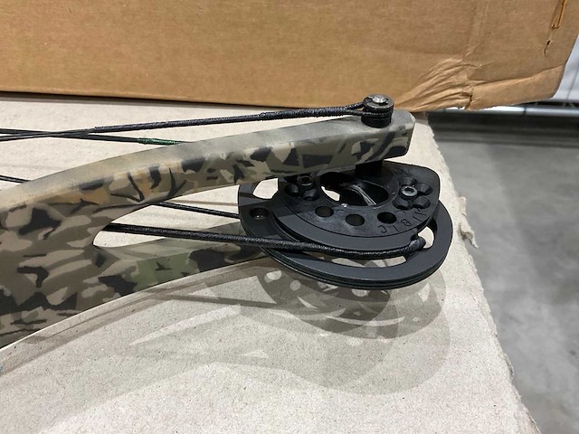 Browning - compound boog - afbeelding 6 van  8