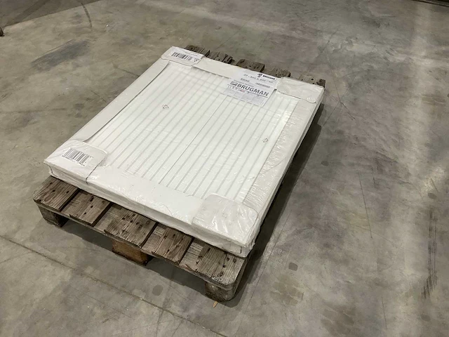 Brugman - radiator - afbeelding 1 van  5