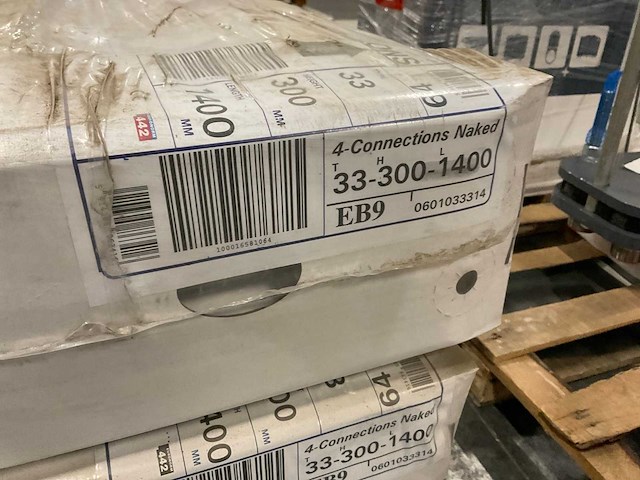 Brugman 1400x300 radiator (6x) - afbeelding 3 van  3