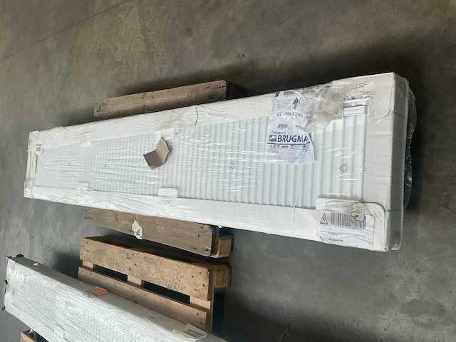 Brugman compact 4 22-500x2800 4k radiator - afbeelding 2 van  5