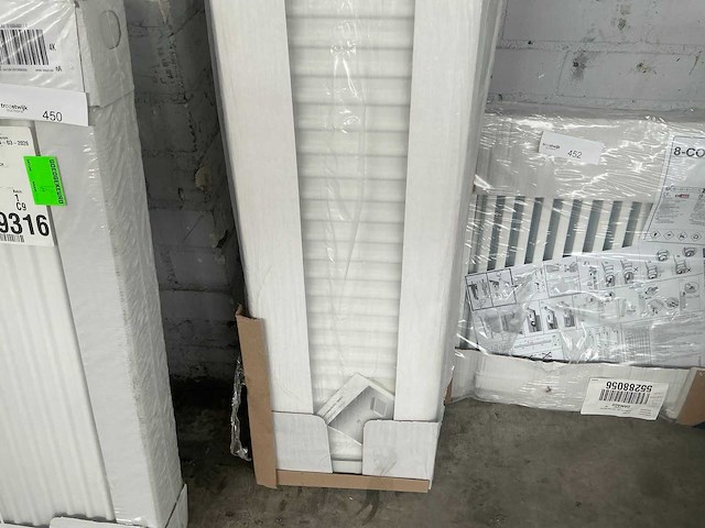 Brugman compact 4 new fixation 22-300x2200 4k radiator - afbeelding 3 van  5